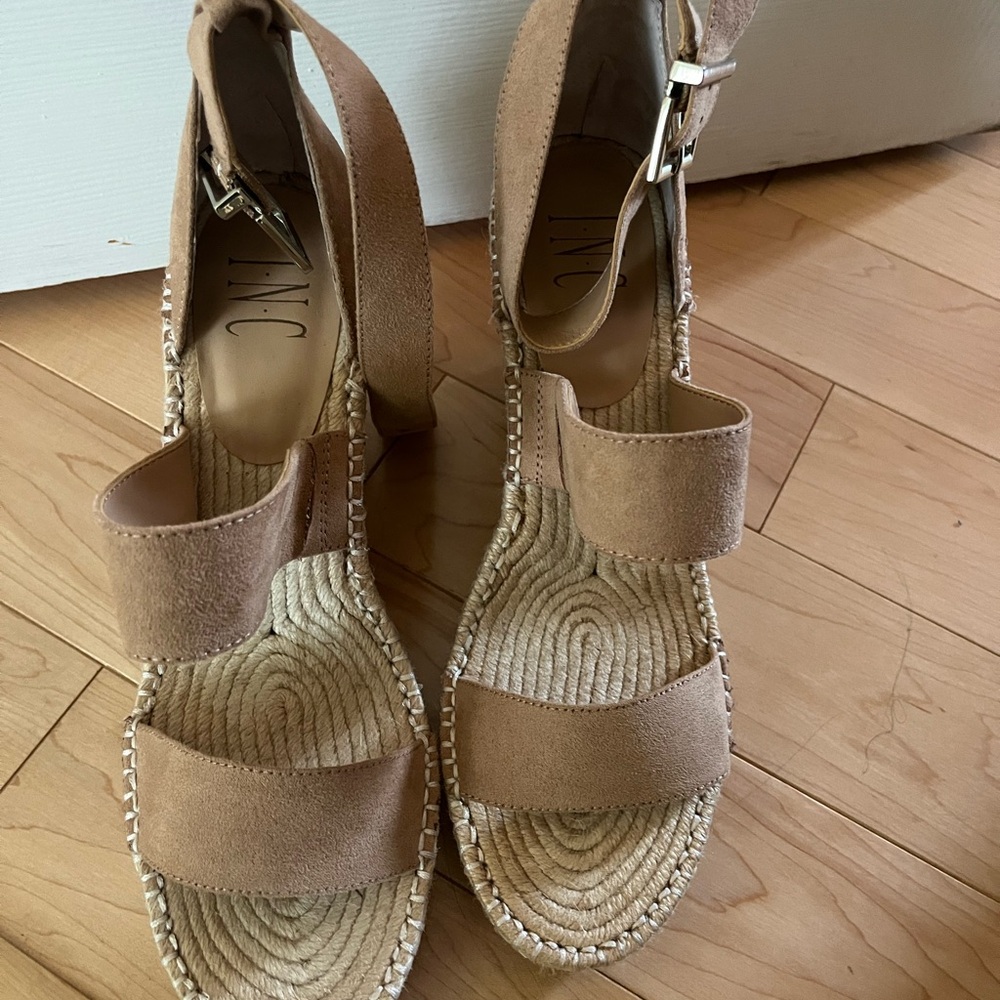 INC Wedges - Picture 3 of 4